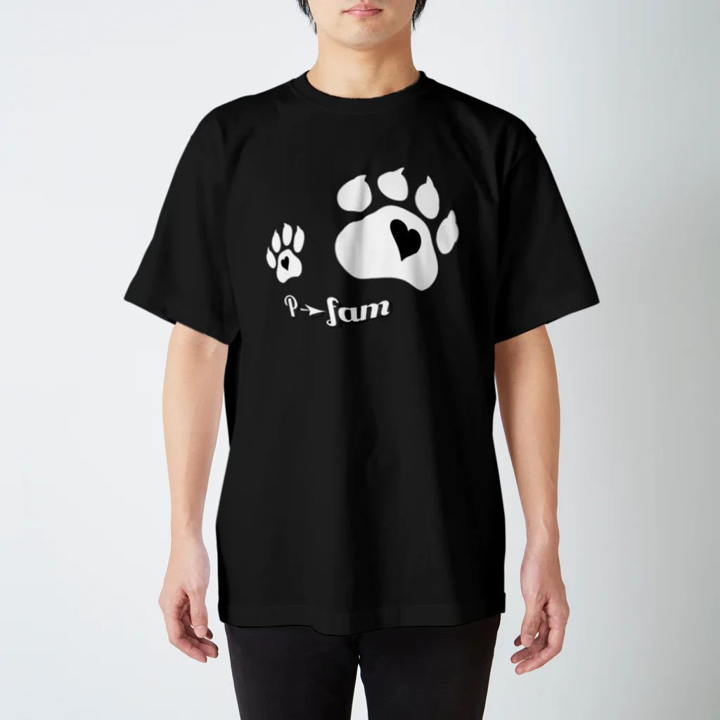 P➛fam.comのP➛KUMAちゃん(白) スタンダードTシャツ