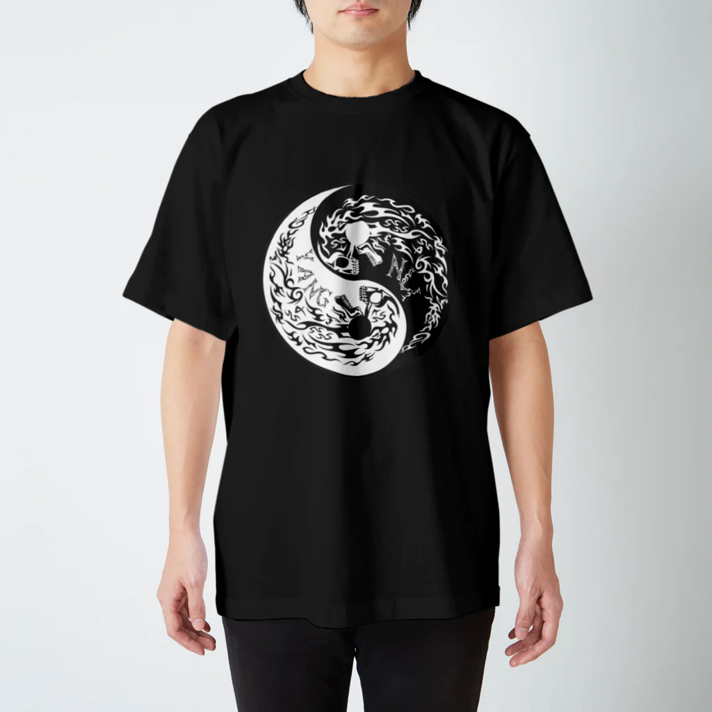 Ａ’ｚｗｏｒｋＳの陰陽髑髏 旋転 薄墨（オリジナル家紋シリーズ） Regular Fit T-Shirt