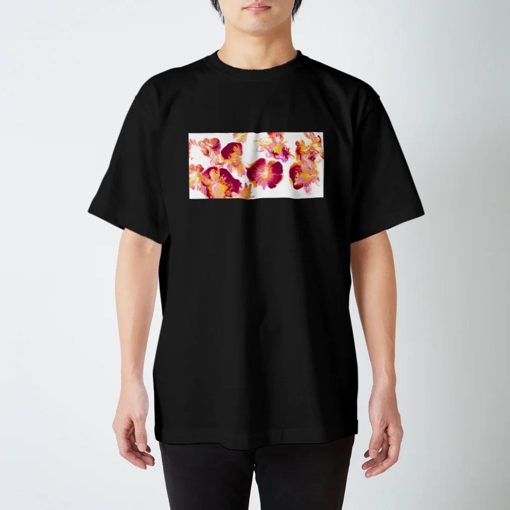 天宮エリカのred pansy Regular Fit T-Shirt