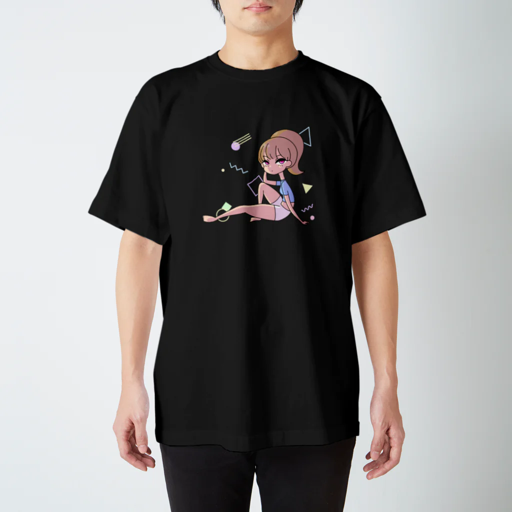 AKAのラフな女の子 Regular Fit T-Shirt