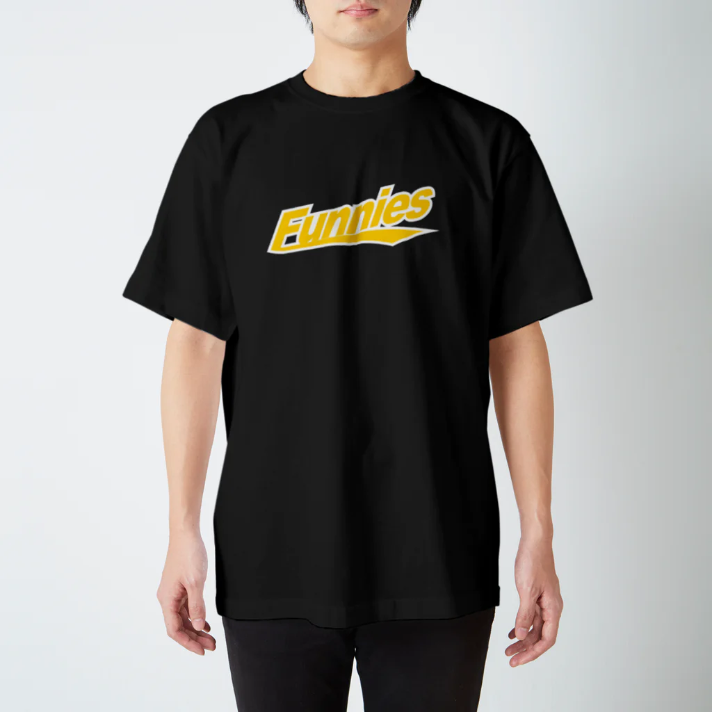 fanniesのファニーズロゴ Regular Fit T-Shirt