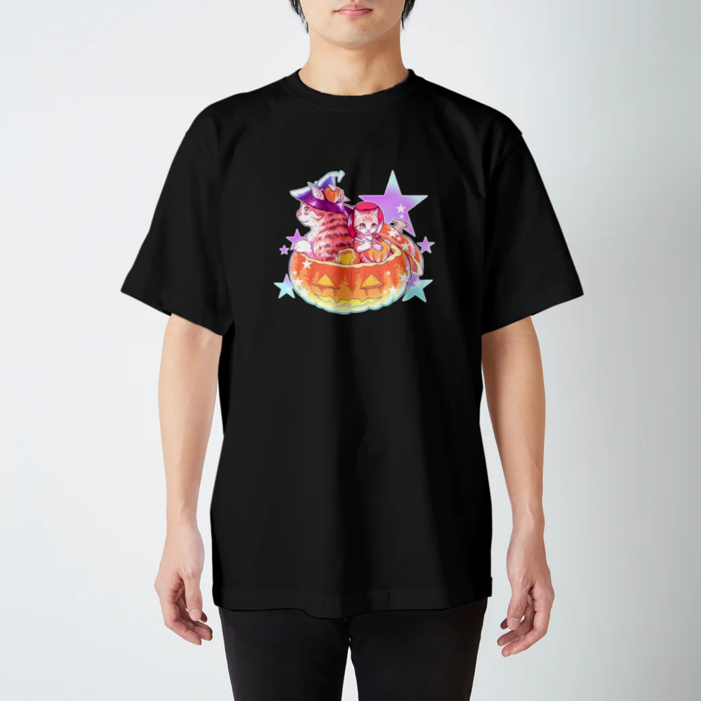 nya-mew（ニャーミュー）のカボチャおいしい？ Regular Fit T-Shirt