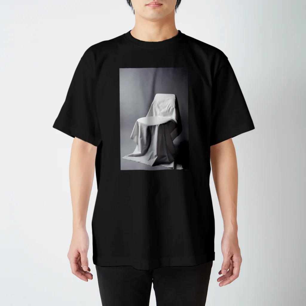 くらりのCovered_chair Regular Fit T-Shirt