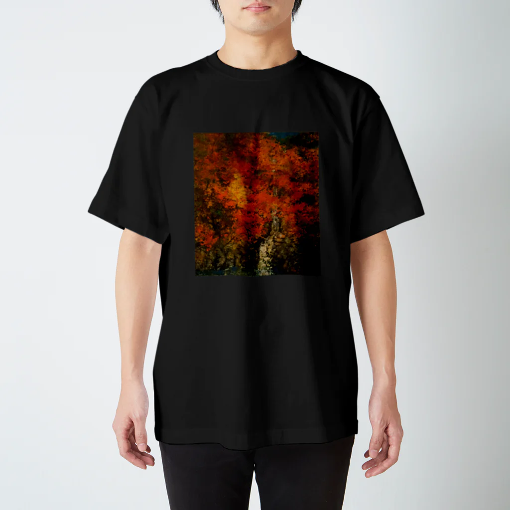 N845のアトリエ2の紅葉と滝 Regular Fit T-Shirt