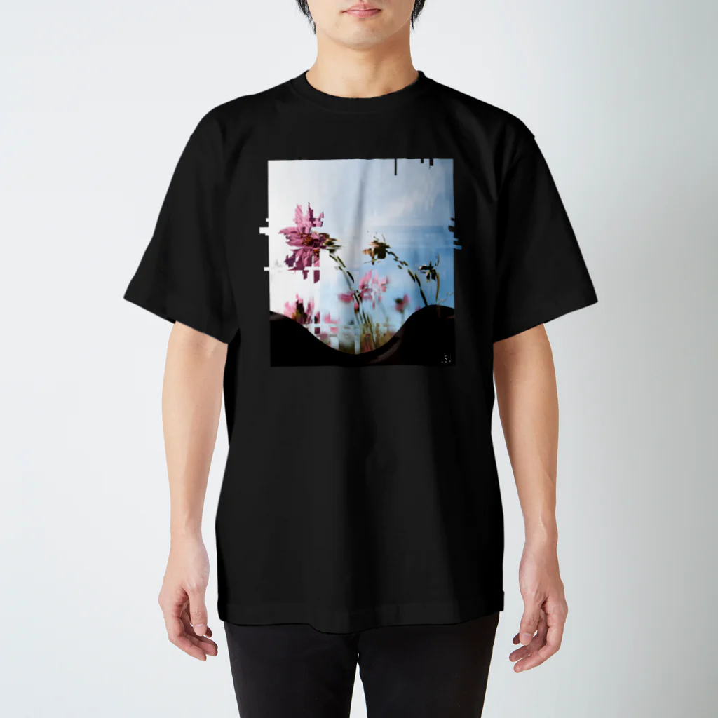 usuのFrame -Cosmos- Regular Fit T-Shirt