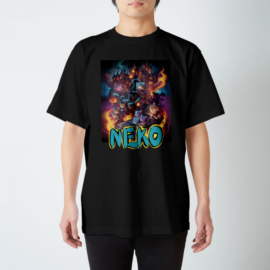 NEKOMETALの炎のドライブ猫ちゃん Regular Fit T-Shirt