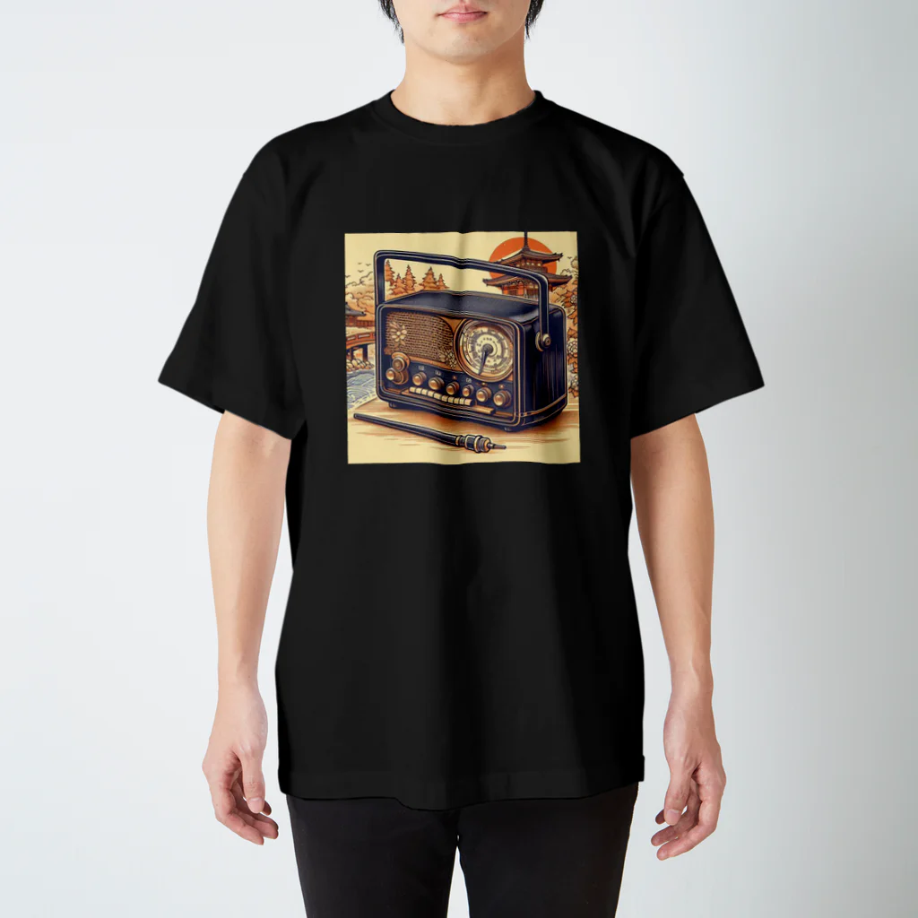 日本の風景 COOL JAPANの日本の風景:昔のラジオ、Japanese scenery: old radio Regular Fit T-Shirt