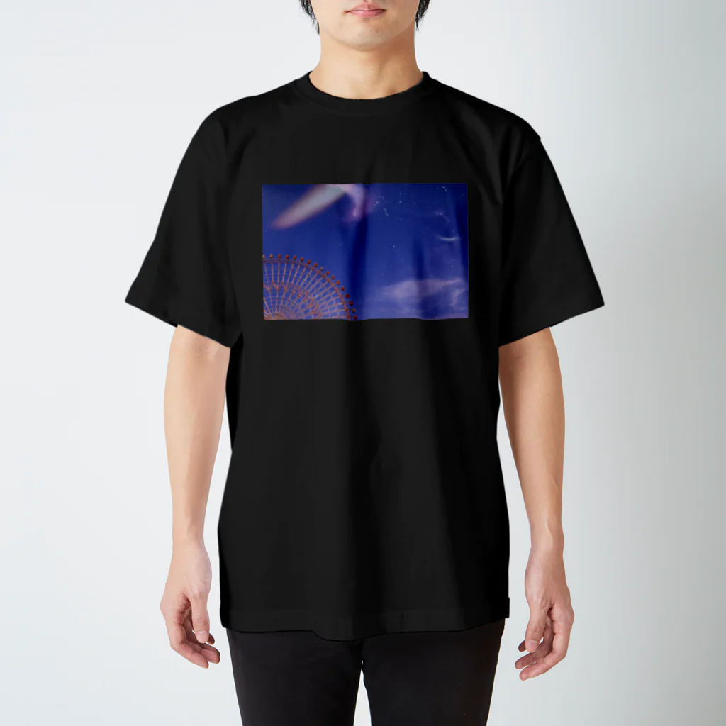 a_p_p_l_eの夜の観覧車 スタンダードTシャツ