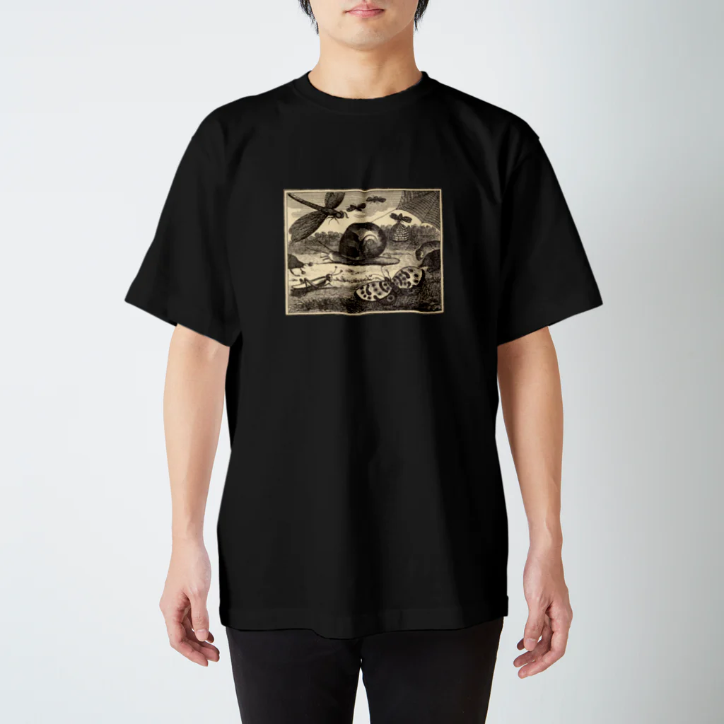 Saza-nami Antique designの昆虫とかたつむり Regular Fit T-Shirt