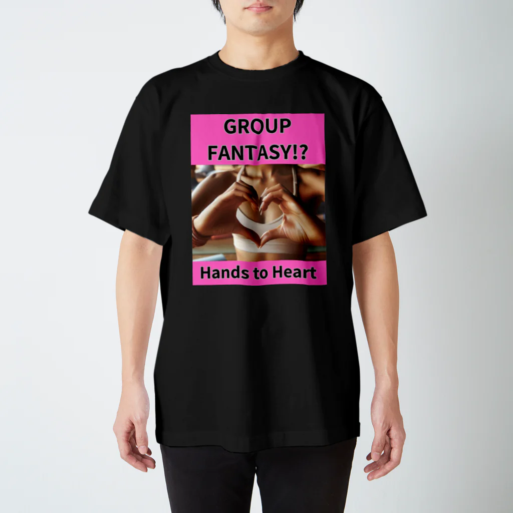 Koji_YamanouchiのGROUP FANTASY(Hands to Heart)やまぴーデザインオリジナルTシャツ Regular Fit T-Shirt