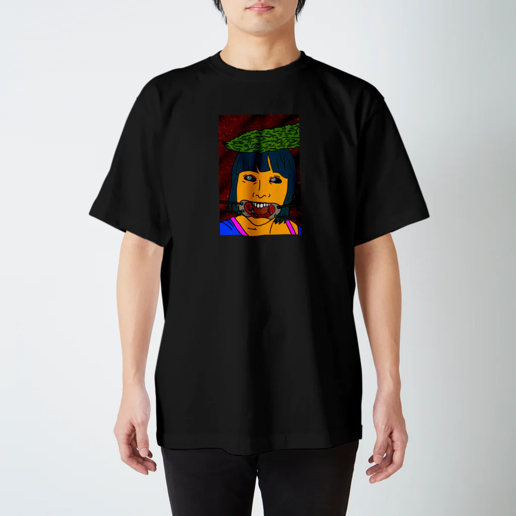 ニャンニャンフルーツパラダイスのゴーヤ食べさせる Regular Fit T-Shirt
