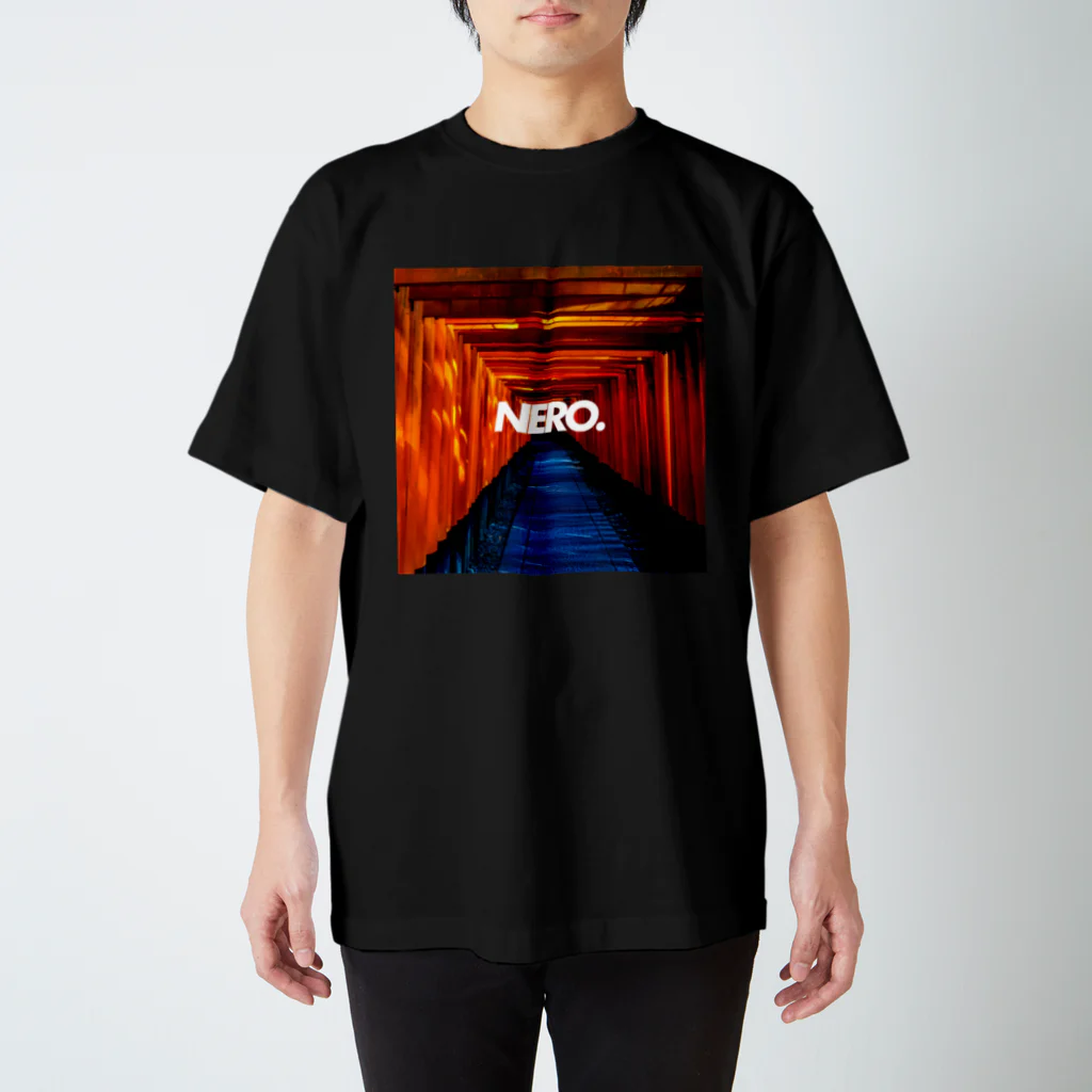 nero.のnero. inari Regular Fit T-Shirt