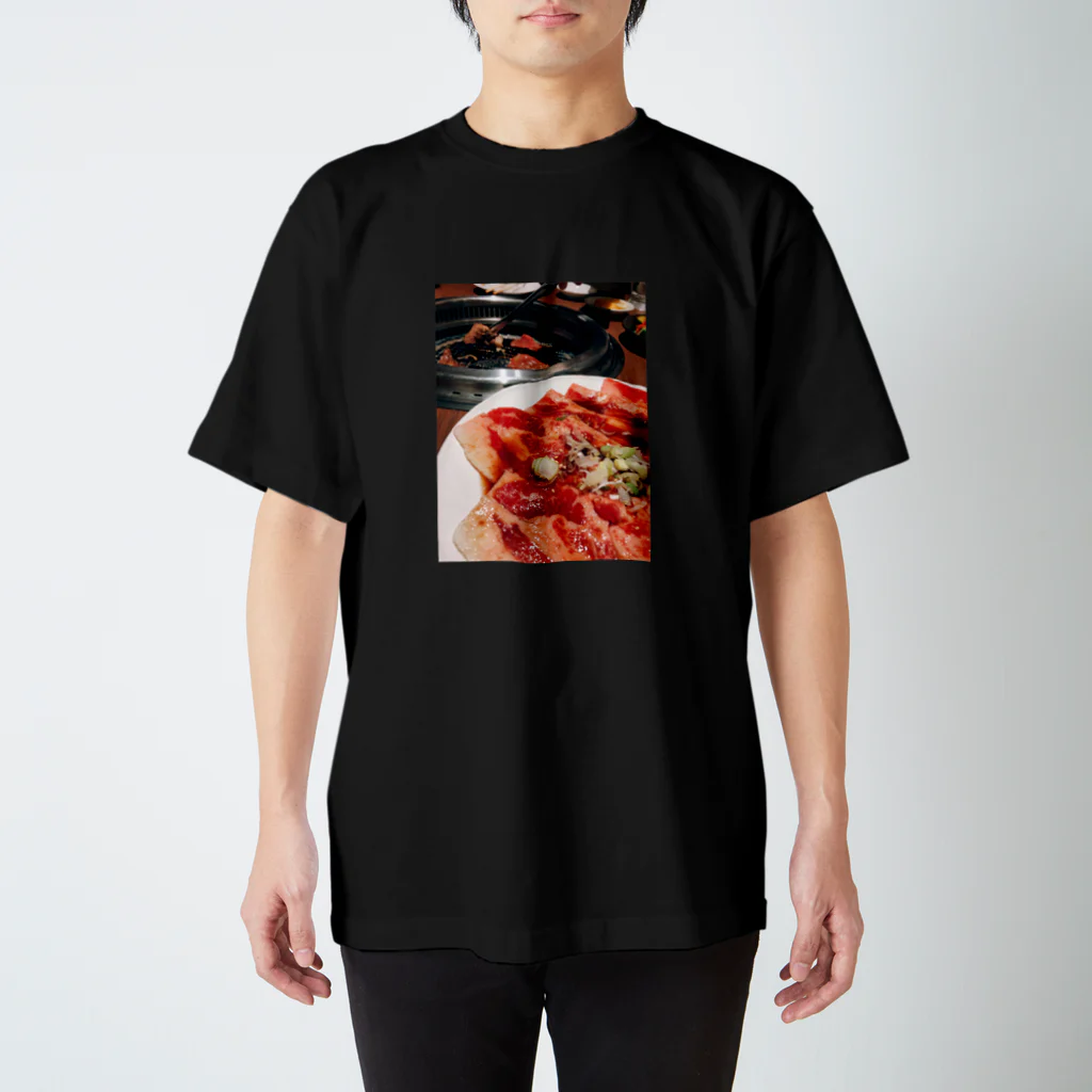 EbikiraiのYakiniku Ikoya (焼肉行こうや) 白文字入り Regular Fit T-Shirt