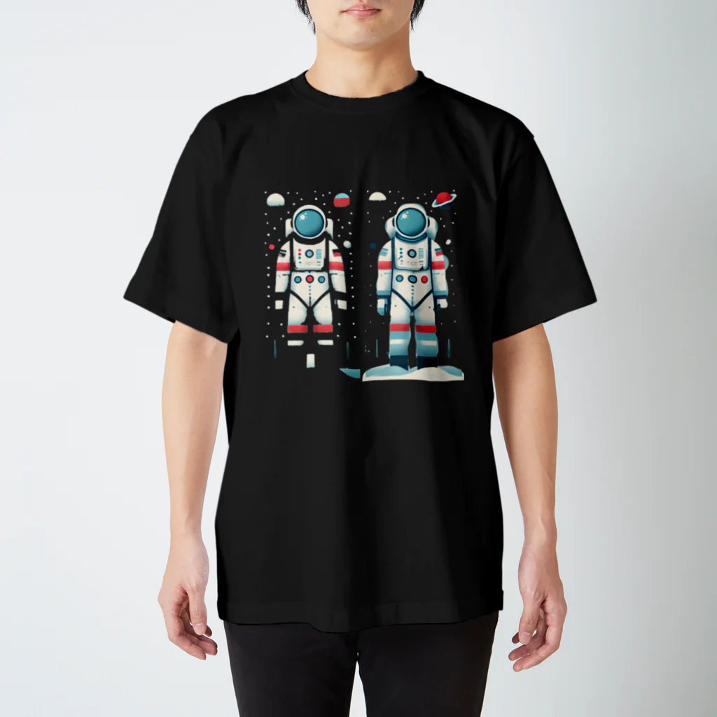 kenryo ai☆の宇宙飛行士 Regular Fit T-Shirt