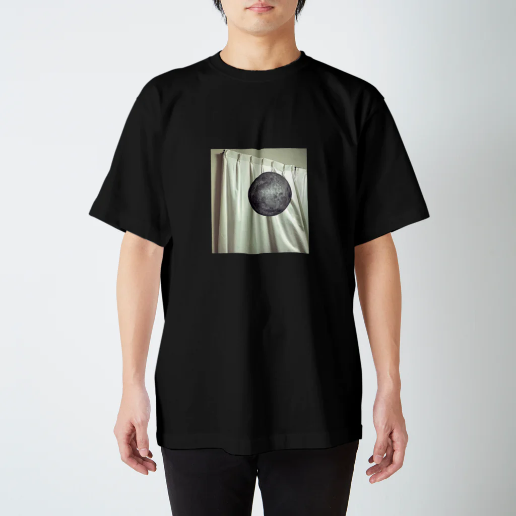 宇宙素敵物集のお部屋にお月様 Regular Fit T-Shirt