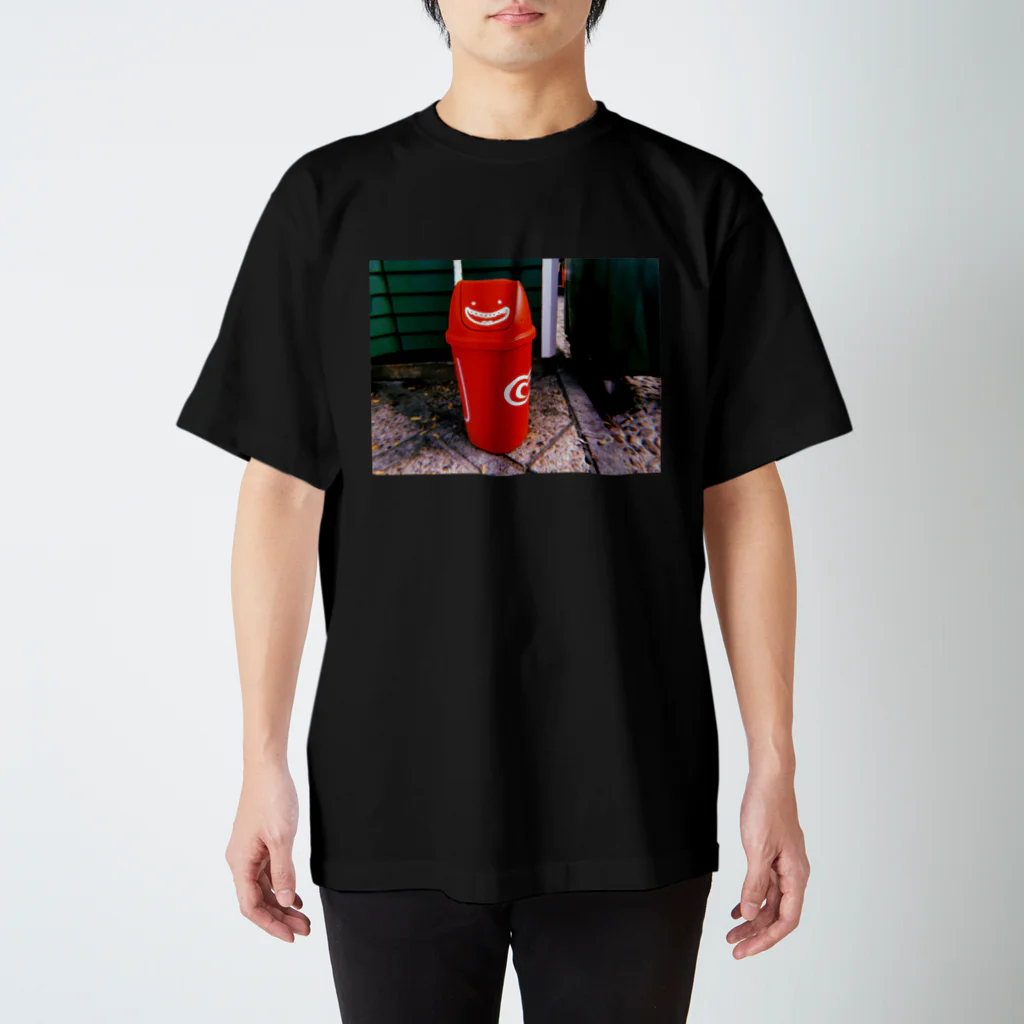 Alvaroのsmile  スタンダードTシャツ