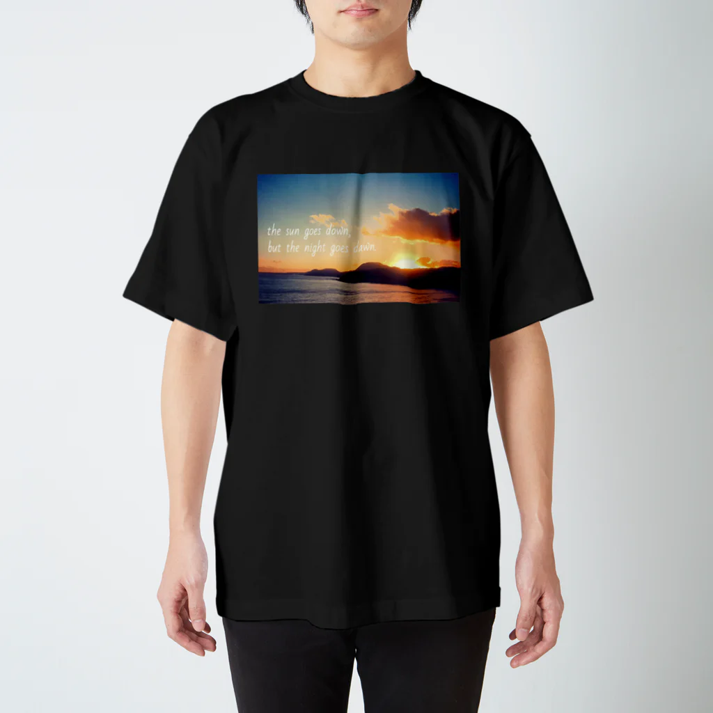 WONDERLANDのTwilight Sea Regular Fit T-Shirt