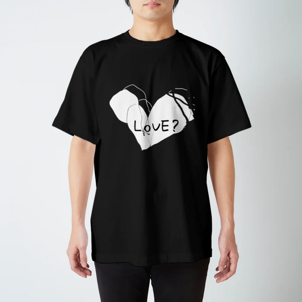 CUBIC ITEMのLOVE？ Regular Fit T-Shirt