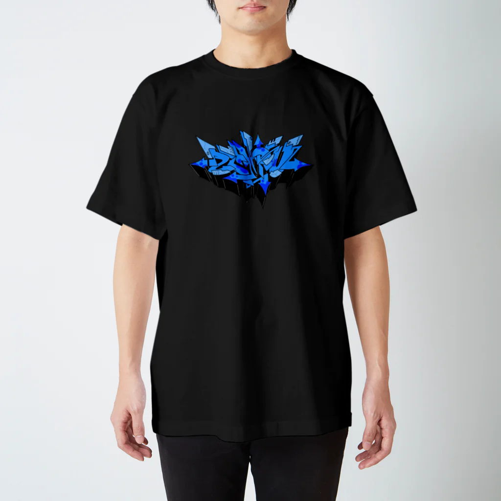 COSAONERのひらがなレターダーク スタンダードTシャツ