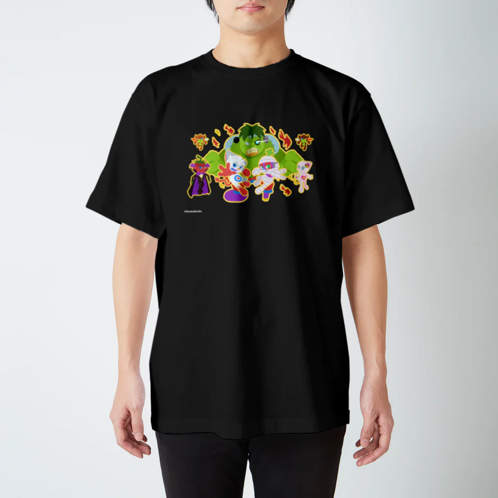 SimbaStudio ShopのAvill the Town Assembles Regular Fit T-Shirt