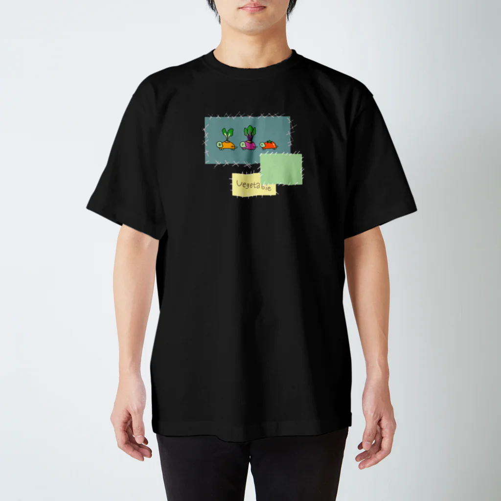 むんのやさいのきれはしカメくん スタンダードTシャツ