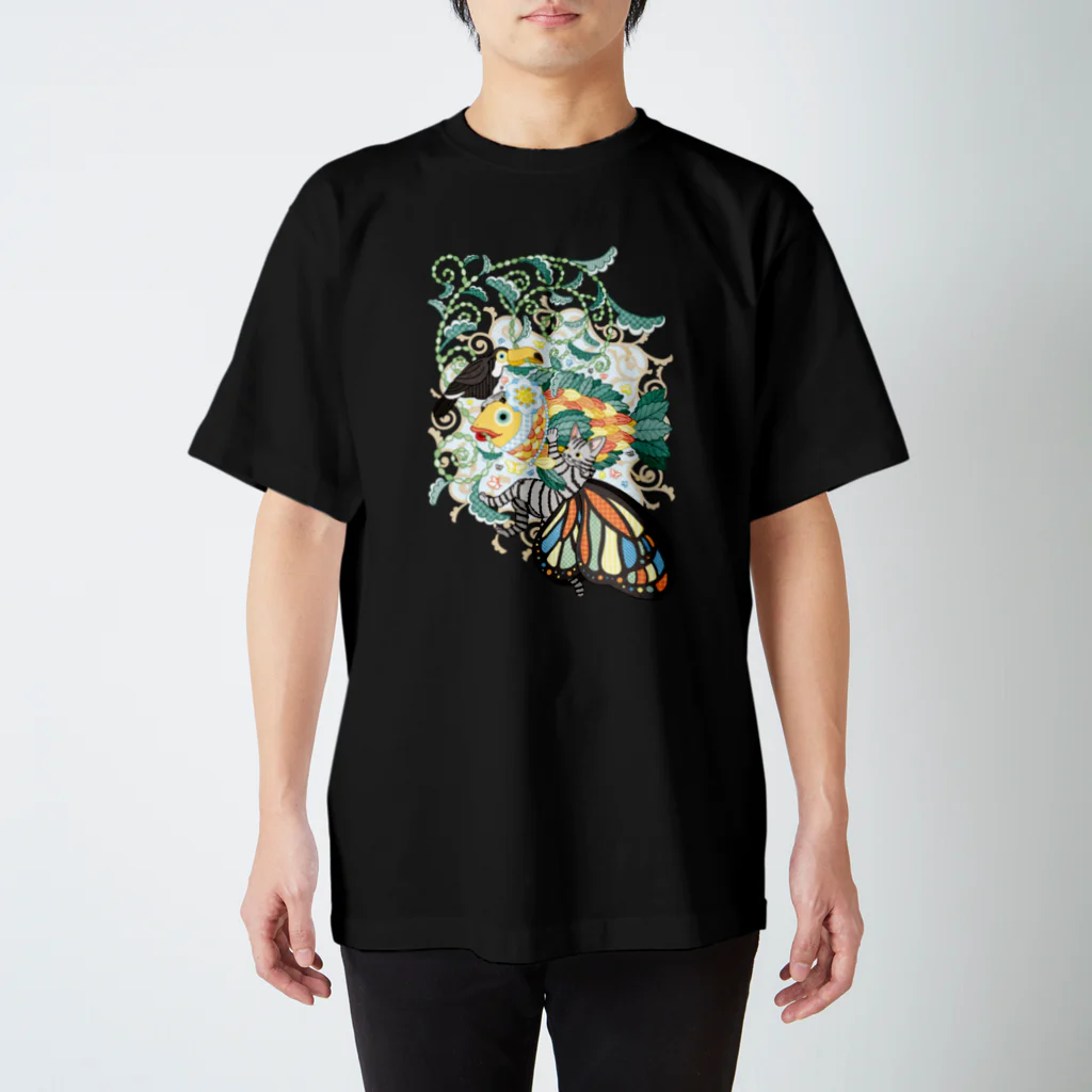 ねことりむし★CAT BIRD INSECTの植物魚と猫蝶とオニオオハシ Regular Fit T-Shirt