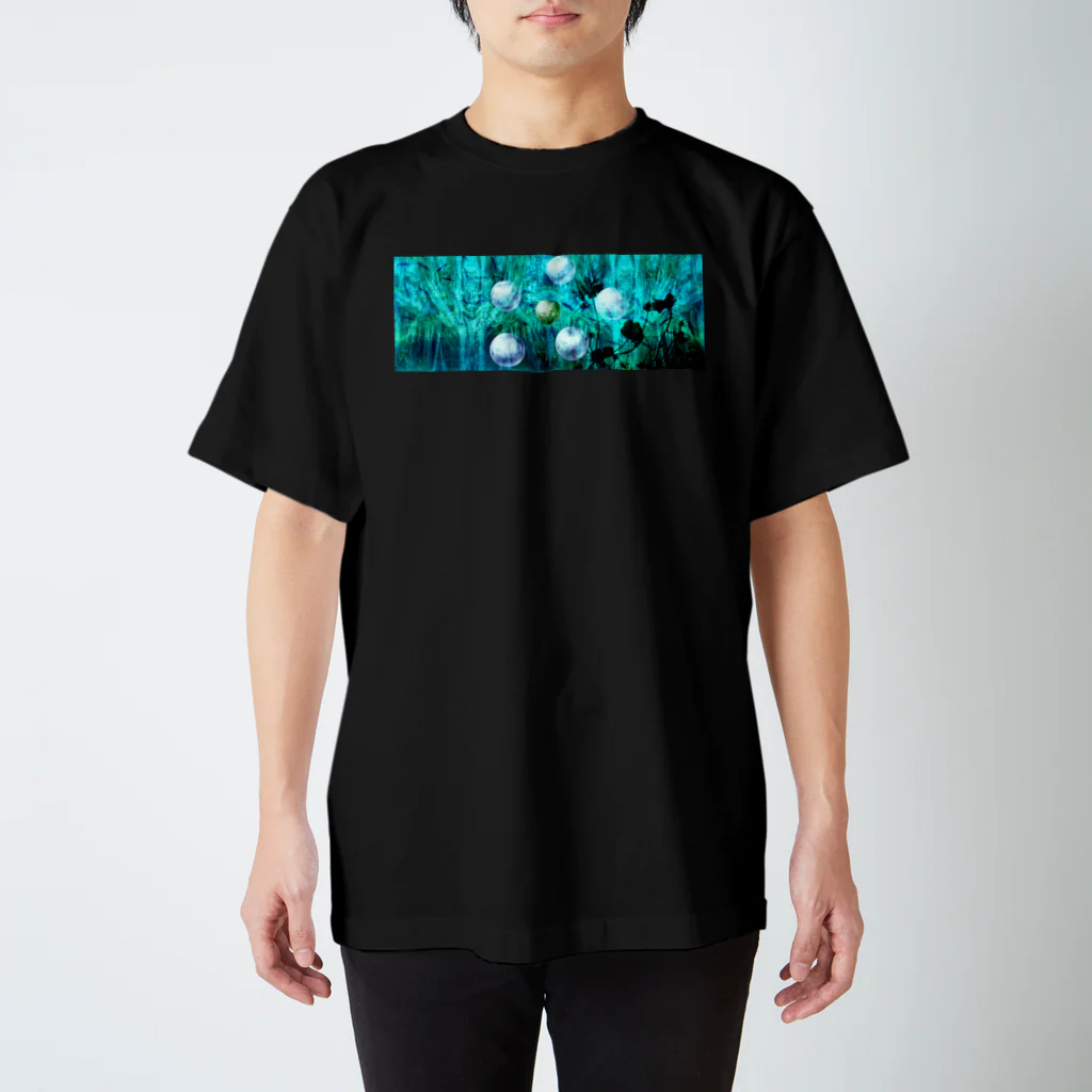 suparnaのガジュマルの森の中で Regular Fit T-Shirt