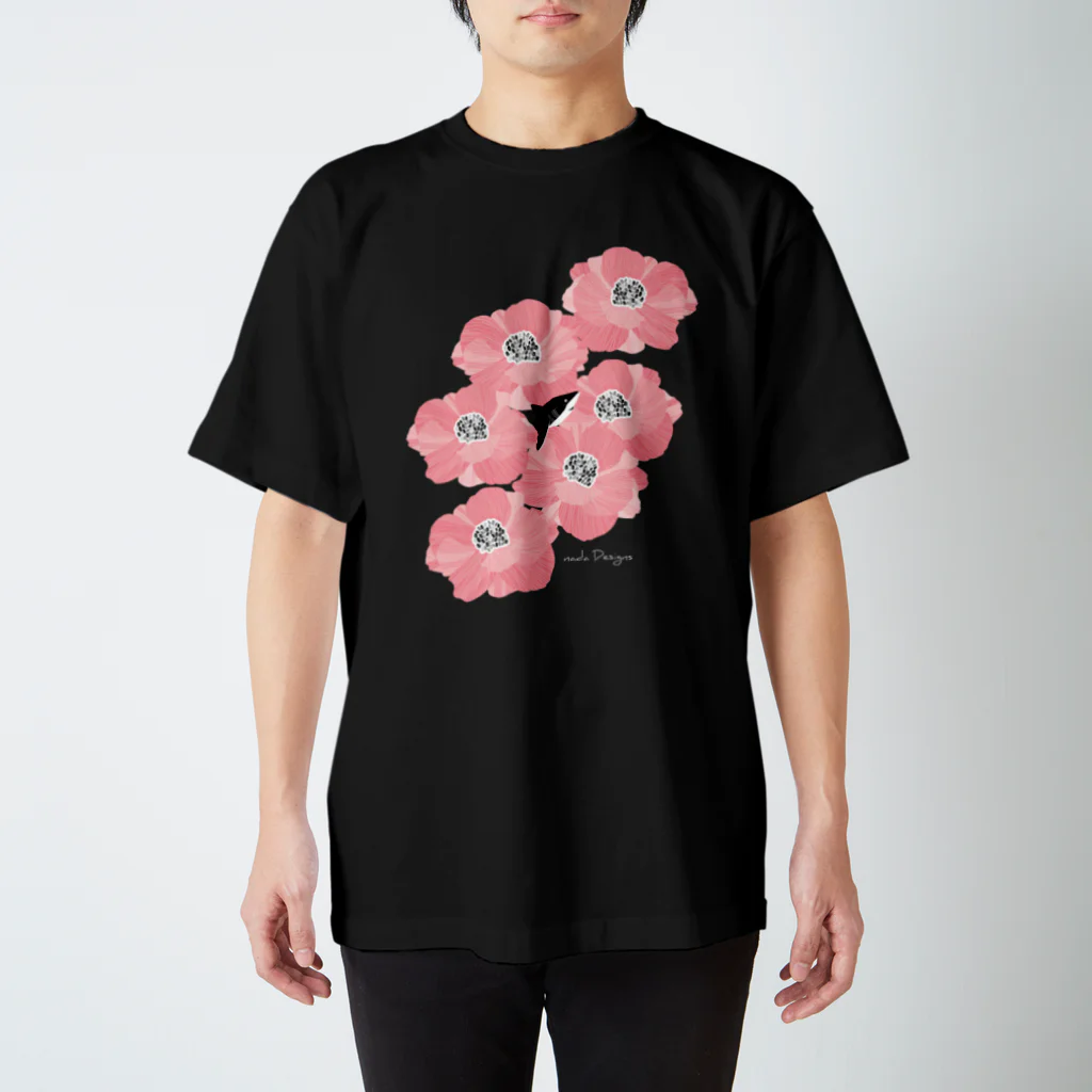 さかたようこ / サメ画家の花とサメ Regular Fit T-Shirt