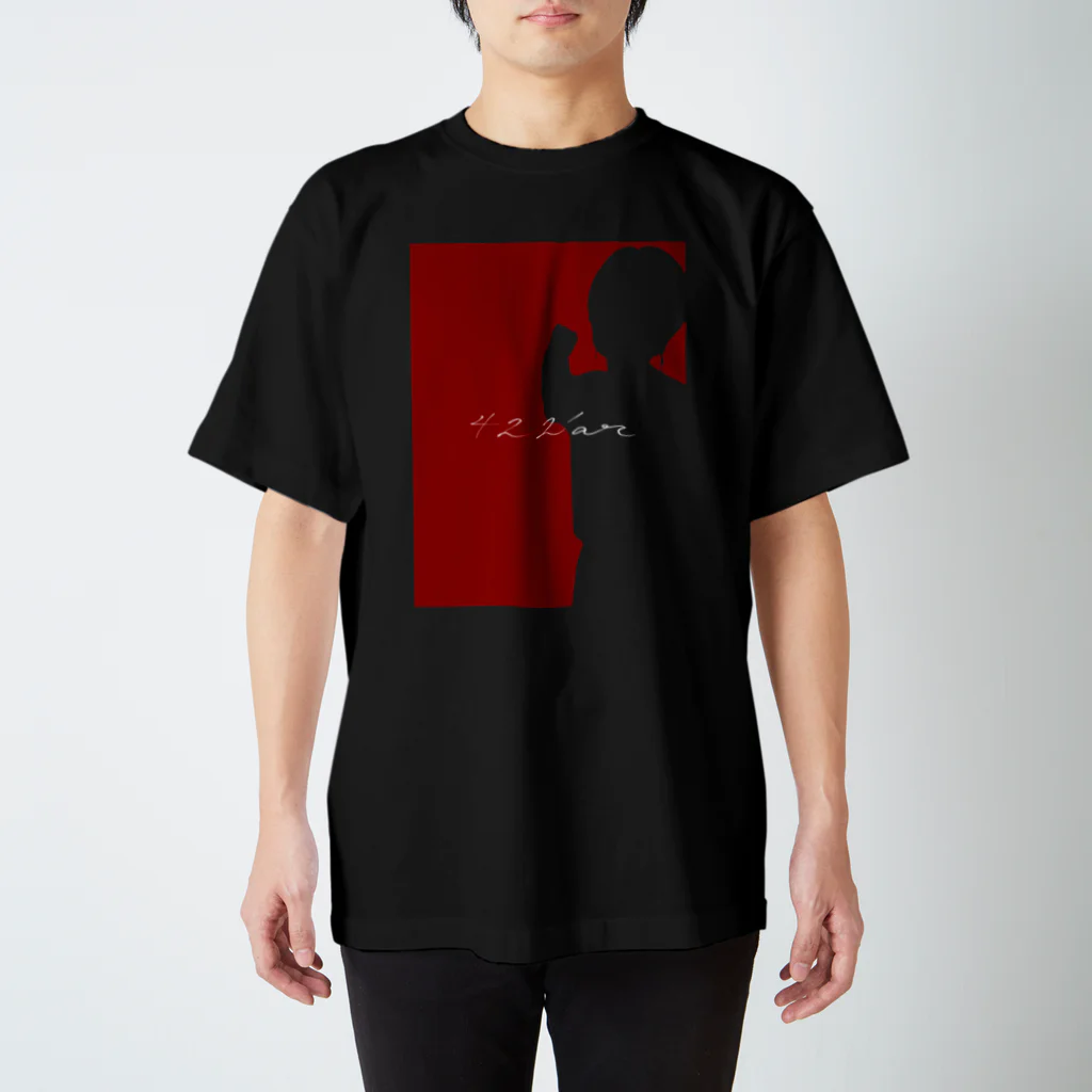 Nancy's Merchandise Storeの422'ar　Silhouette×Scarlet Regular Fit T-Shirt