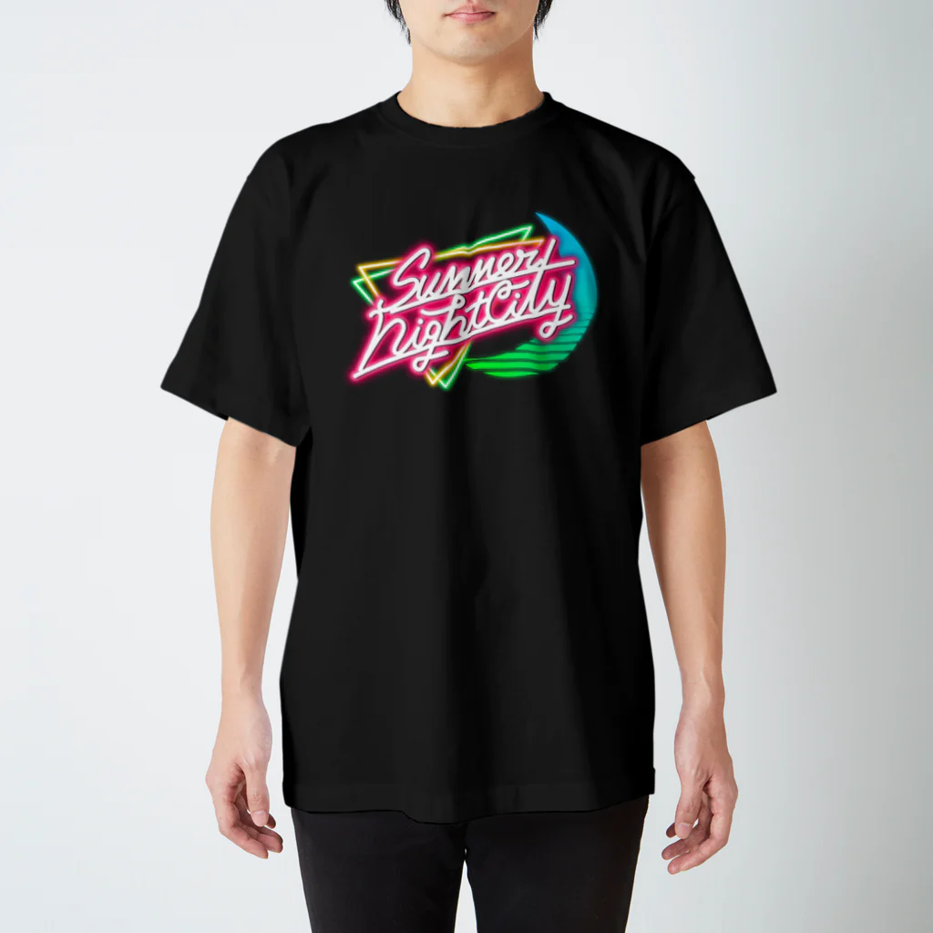 PB.Designsのサマーナイトシティ Regular Fit T-Shirt