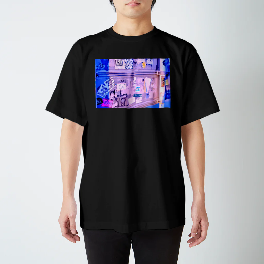 𝔡𝔞𝔦𝔪𝔶𝔬𝔧𝔦𝔫の渋谷区夜愛倶楽部 Regular Fit T-Shirt