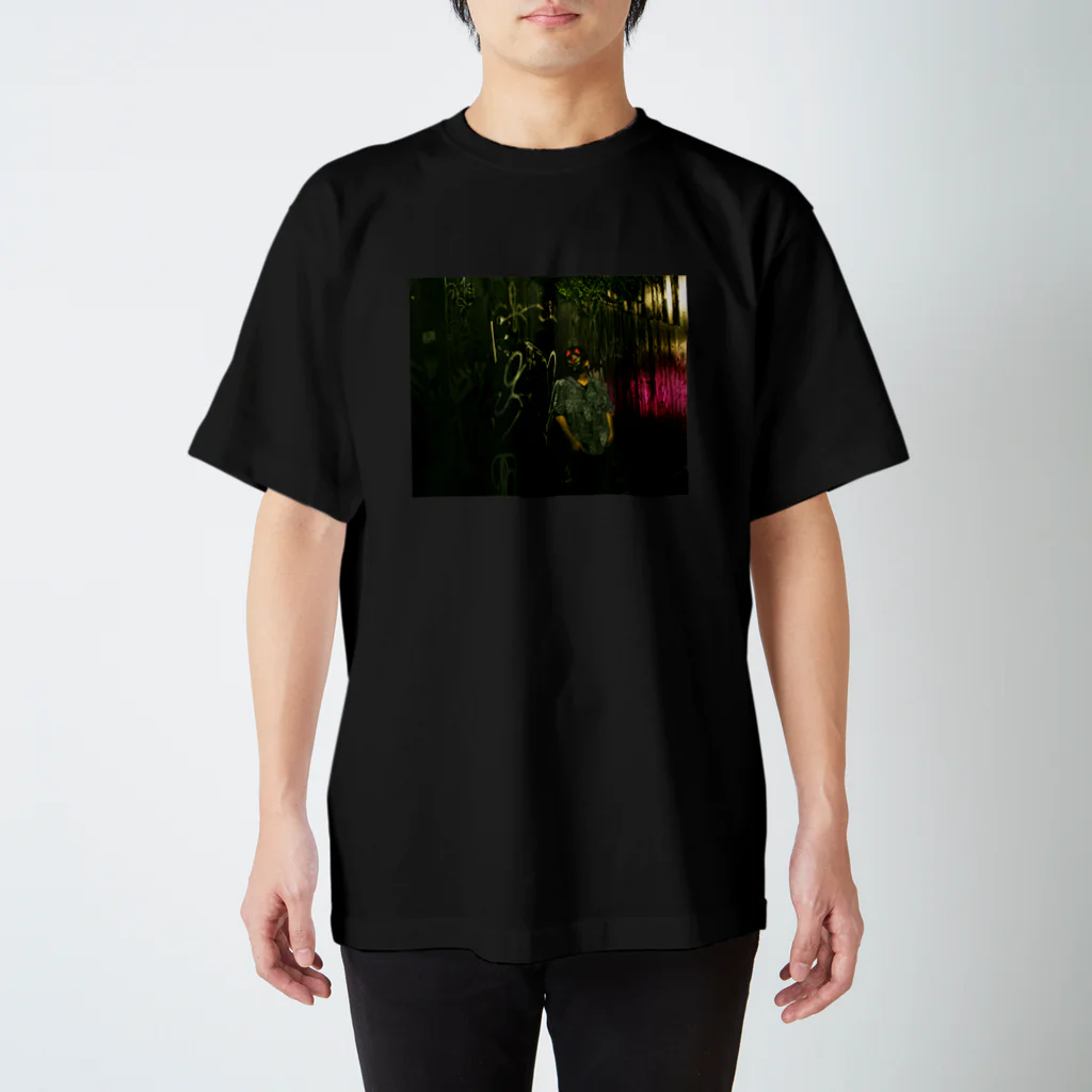 妖怪男の夜の狐 スタンダードTシャツ