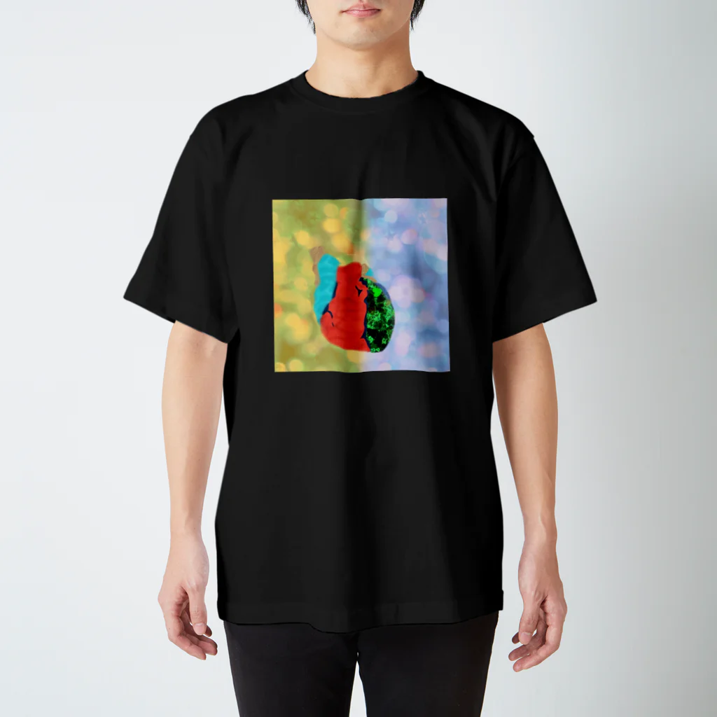 ポニョすけの心臓くん。 Regular Fit T-Shirt