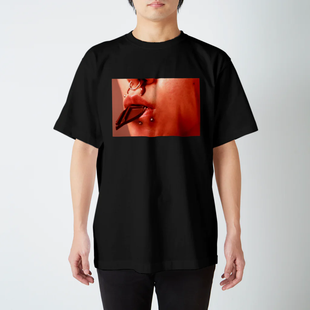 Sock puppet のチョコどらっぐ Regular Fit T-Shirt