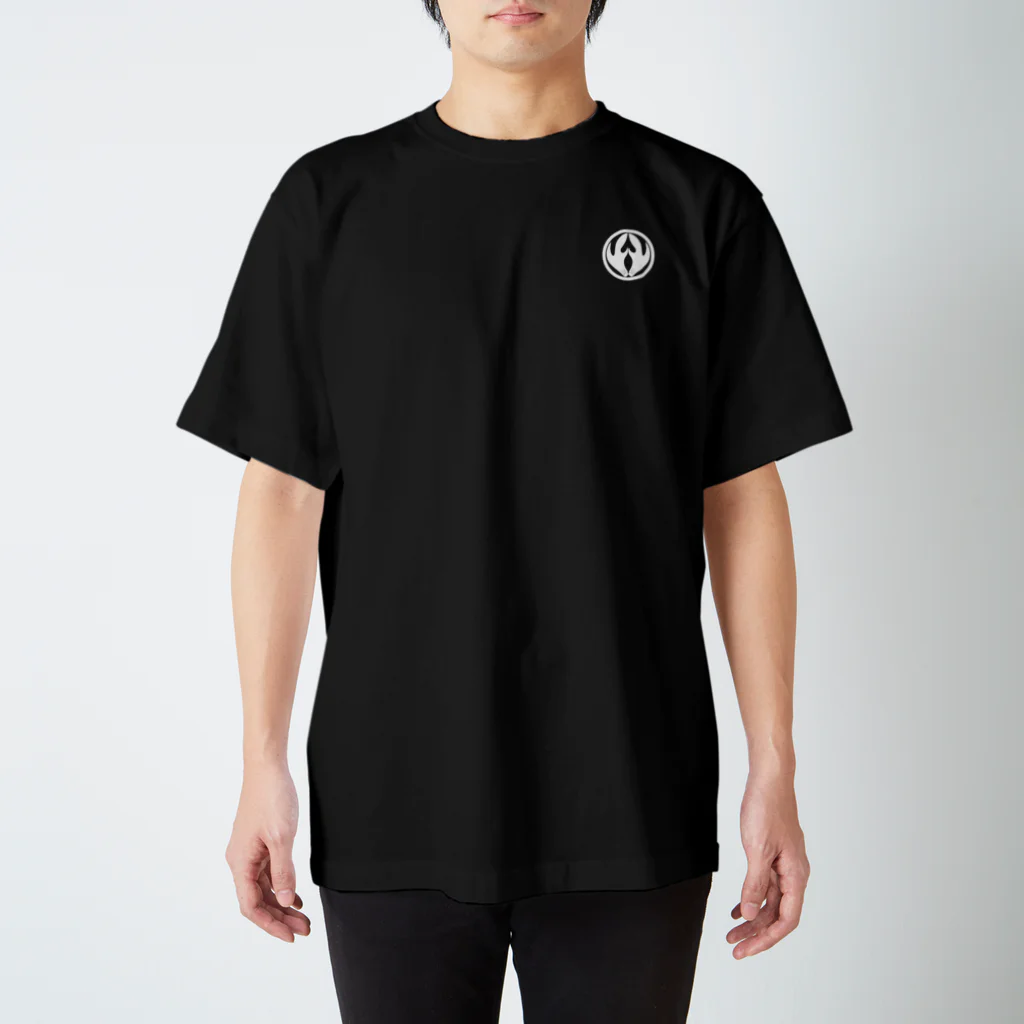 Monten Aoki 紋店の細輪に三又抱き角 Regular Fit T-Shirt
