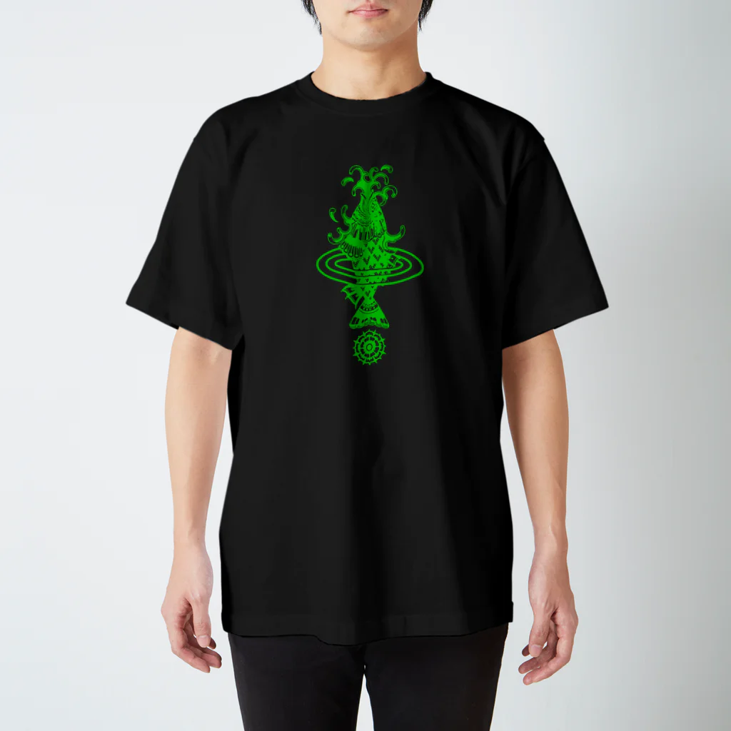 W.S.E.のWSEオリジナル　彫師デザイン　緑プリント Regular Fit T-Shirt