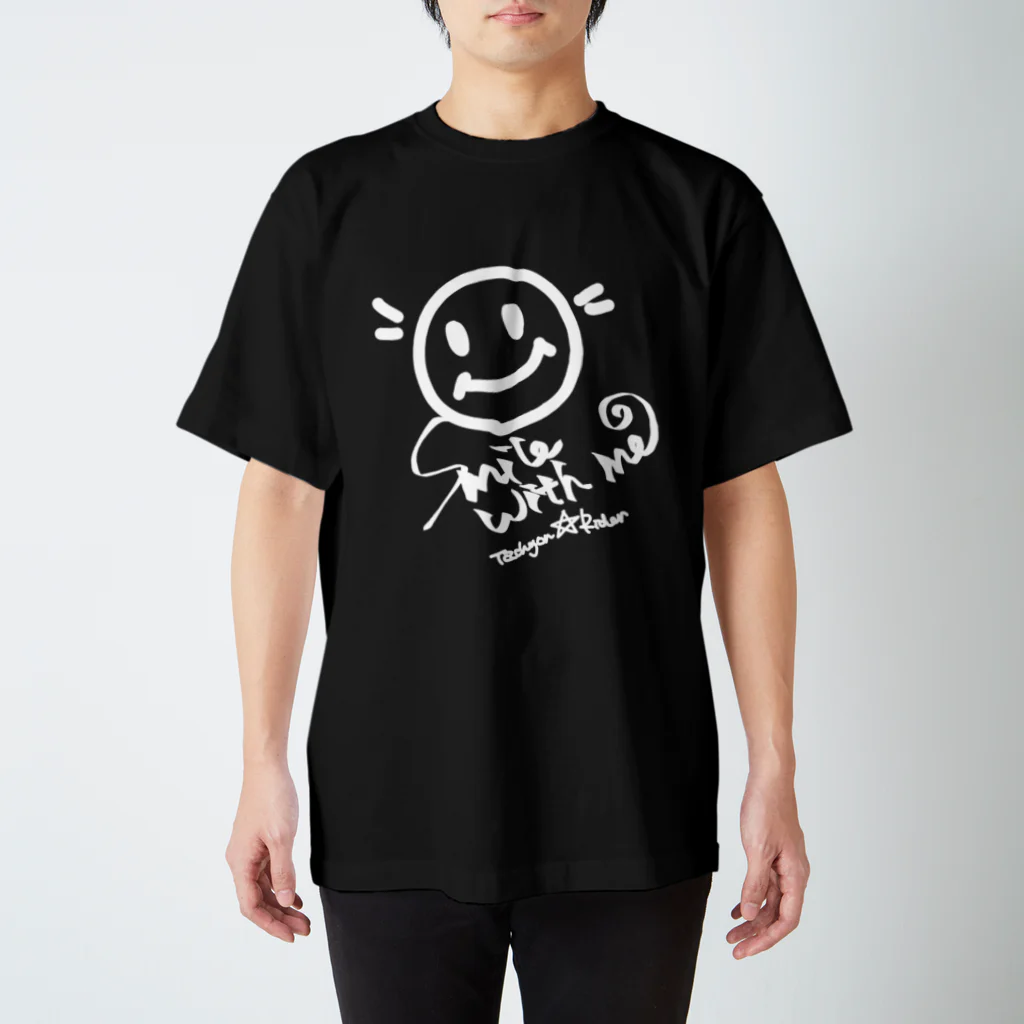 タキオン✩ライダー✩ラボのSmile with me【しろ】 スタンダードTシャツ