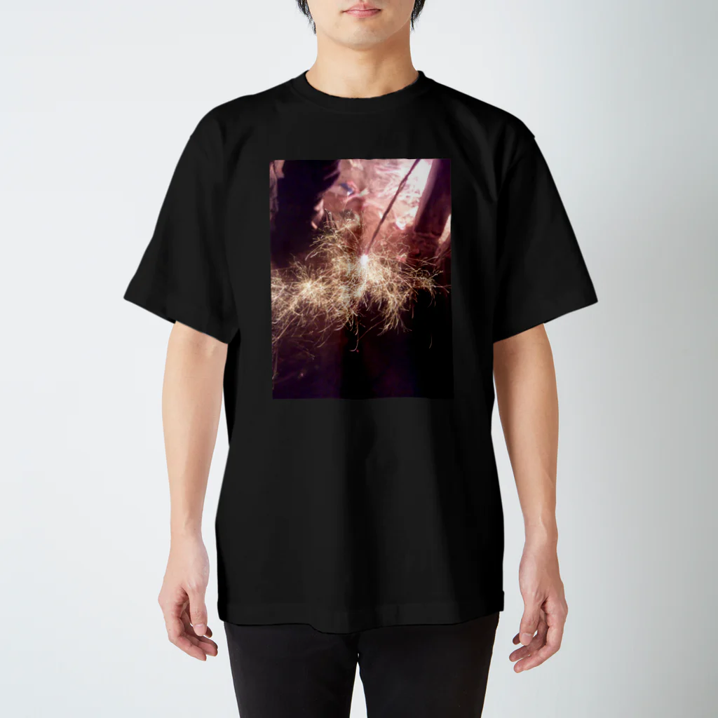 缶の線香花火 Regular Fit T-Shirt