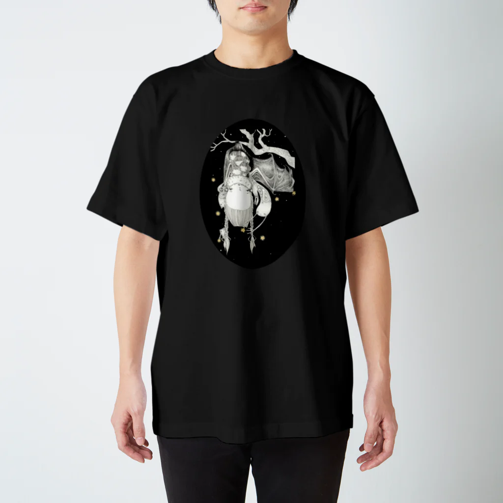 ねんねん虫の黒の目覚め Regular Fit T-Shirt