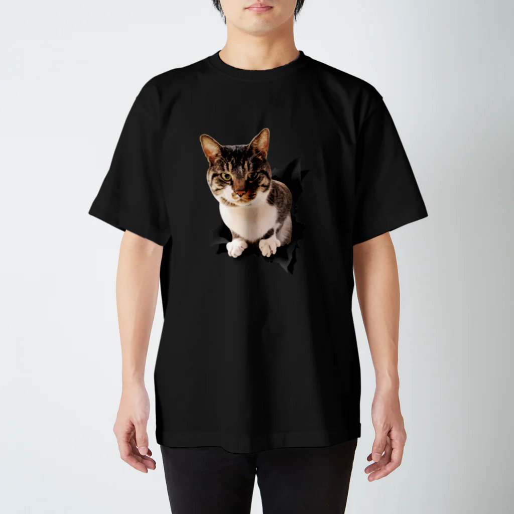 おとんのとびだすねこ（めるお）黒 スタンダードTシャツ