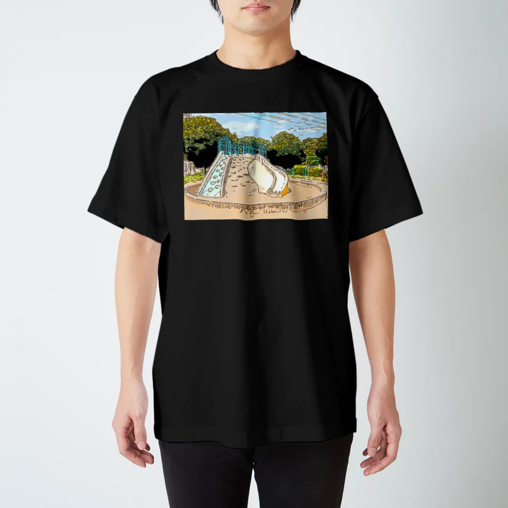 REST IN RECORDSの小さな公園 | 滑り台と砂場 Regular Fit T-Shirt