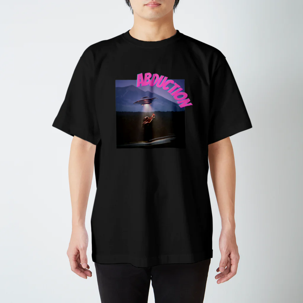 Mystery World Center（ミステリーワールドセンター）のABDUCTION （アブダクション） Regular Fit T-Shirt