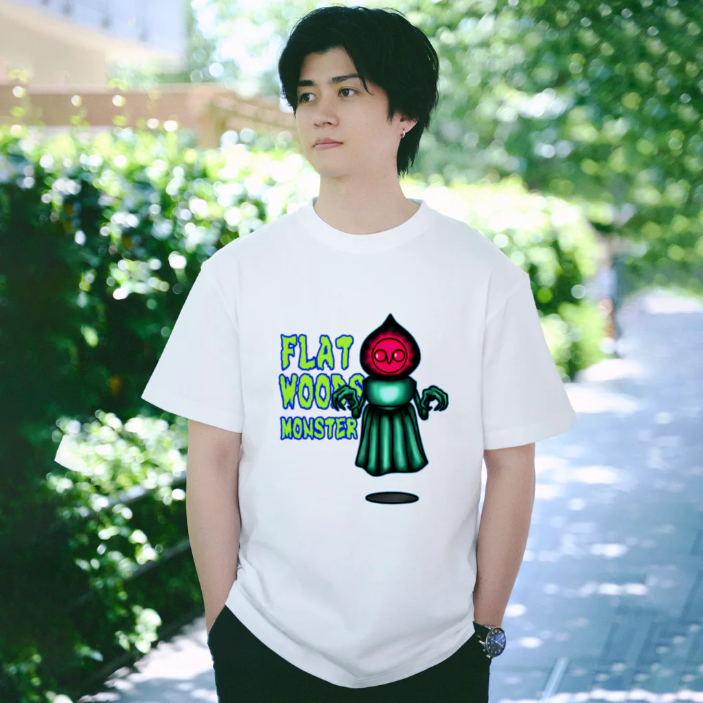すとろべりーガムFactoryのフラットウッズモンスター Regular Fit T-Shirt