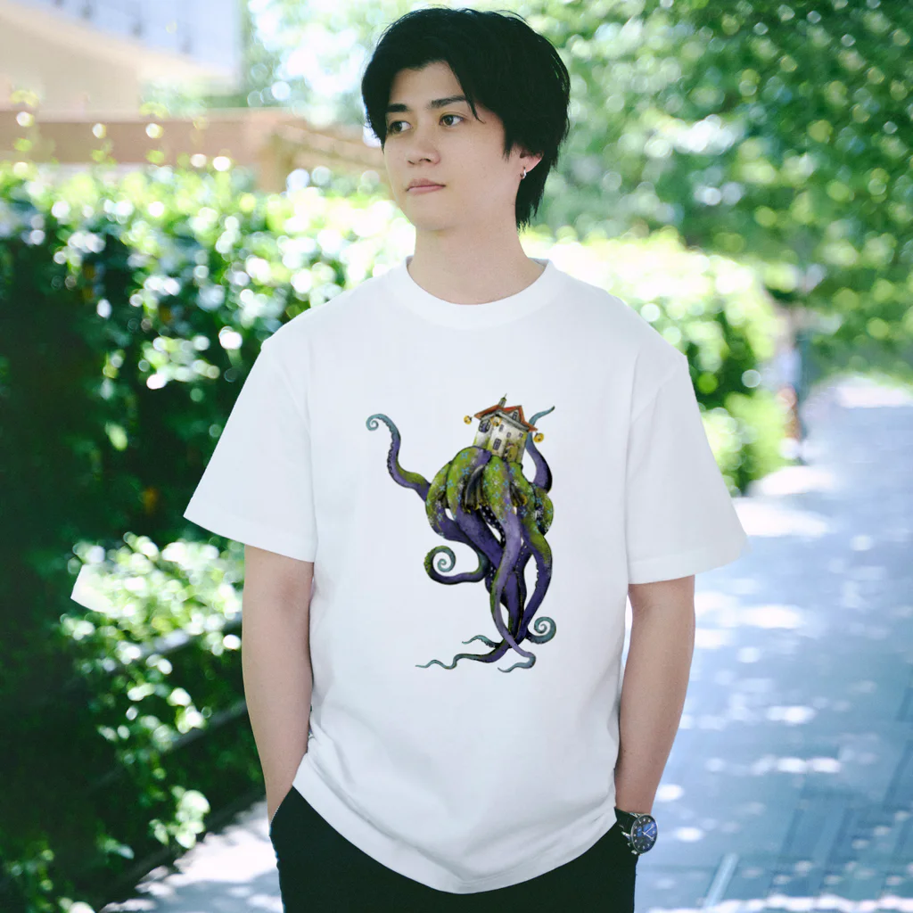 スーパーファンタジー絵描き　松野和貴の合理的な引きこもりのタコ Regular Fit T-Shirt