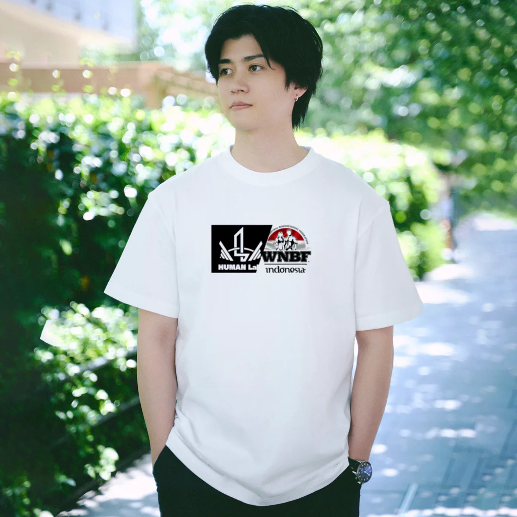 おうちファッションのHUMAN Lab.世界大会進出記念グッズ Regular Fit T-Shirt