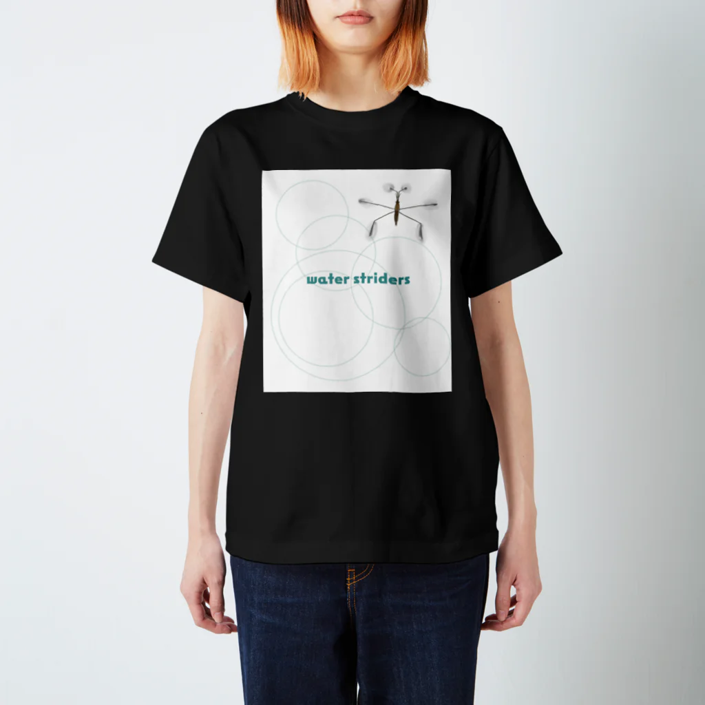 komakkou64の水面のアメンボ スタンダードTシャツ