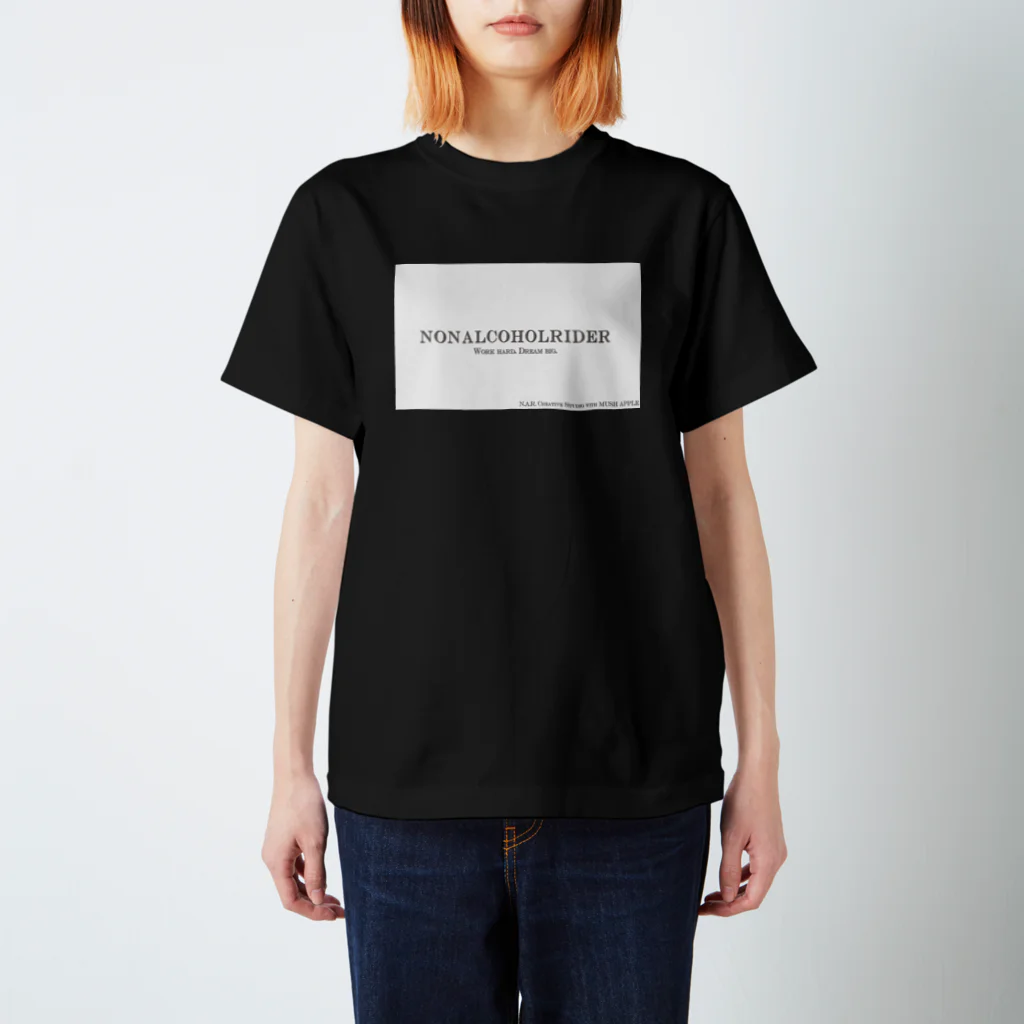 N.A.R. × MUSHAPPLE のNONALCOHOLRIDER simple スタンダードTシャツ