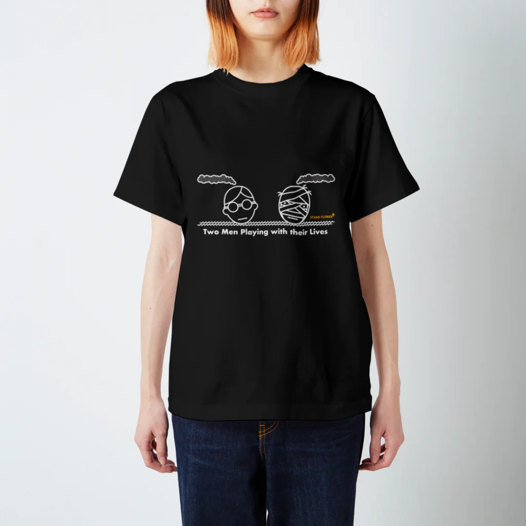 STAND FLOWERのTwo Men Playing with their Lives（white line） Regular Fit T-Shirt