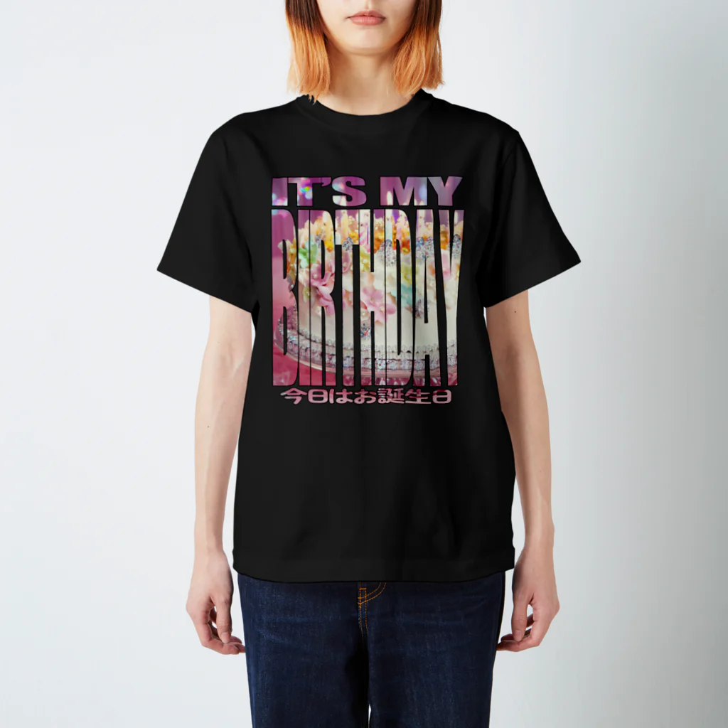 almireanuのお誕生日Ｔシャツ Regular Fit T-Shirt