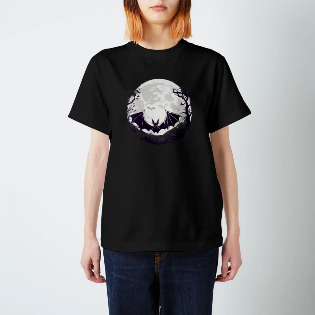 HMTの蝙蝠と月「bat and moon」 Regular Fit T-Shirt